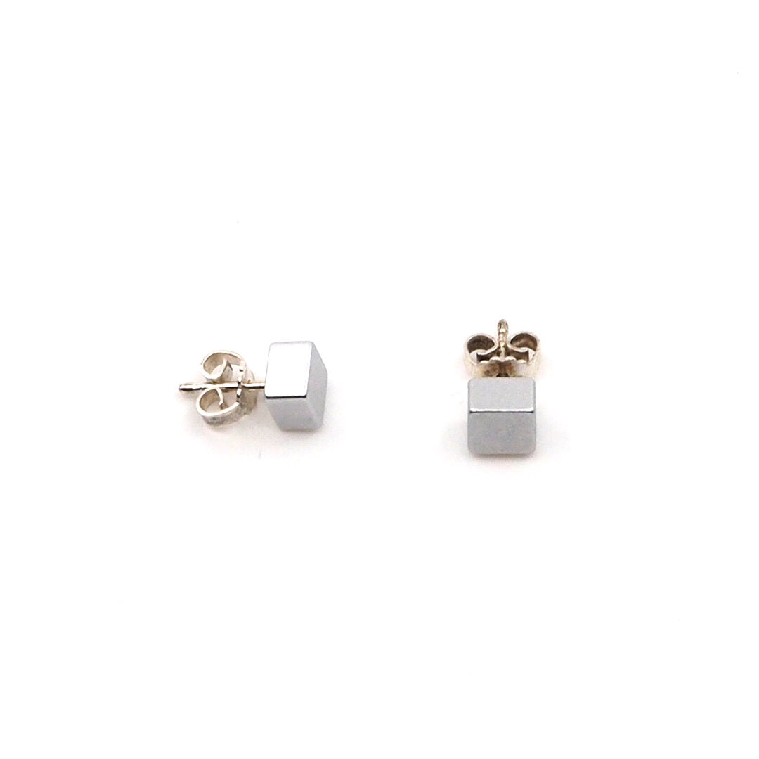 ST406 silver