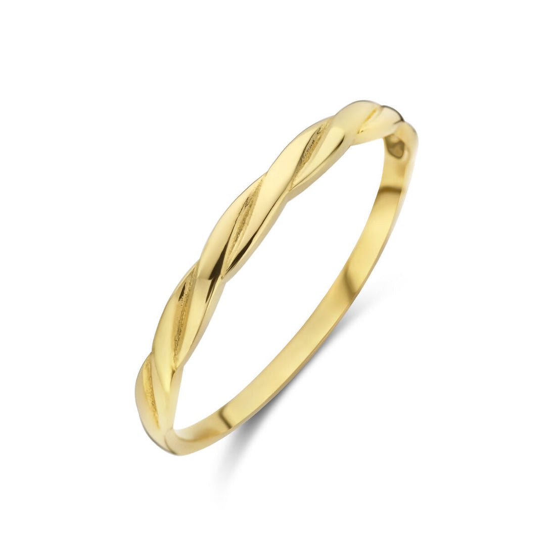 De Van der Kooij Collectie ring gedraaid 14K geelgoud is een delicate damesring met een gedraaid ontwerp, elegant gepresenteerd op een witte achtergrond.