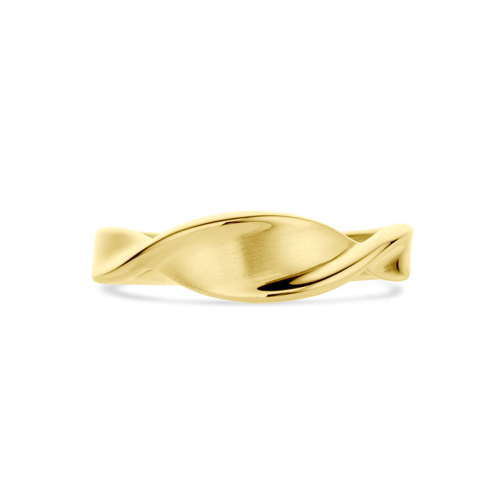 De ring poli/mat 14K geelgoud uit de Van der Kooij Collectie heeft een glad, gedraaid ontwerp en straalt eenvoudige elegantie uit, gefotografeerd op een effen witte achtergrond.