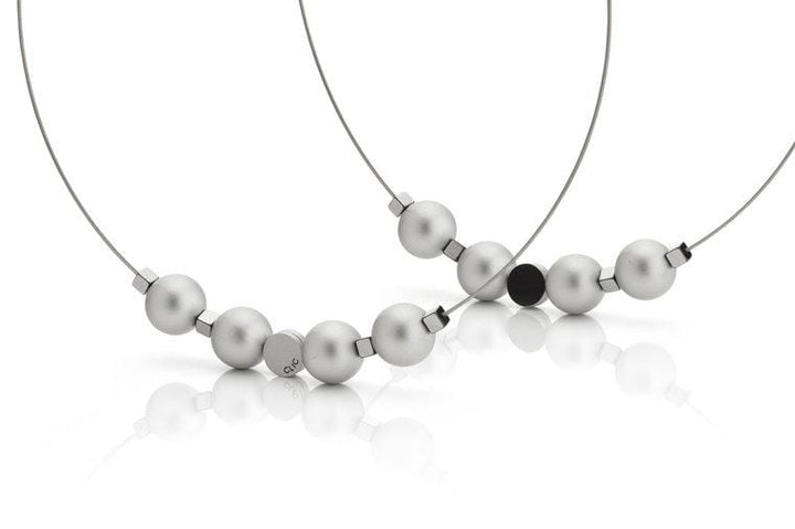 Necklace Pearls C185