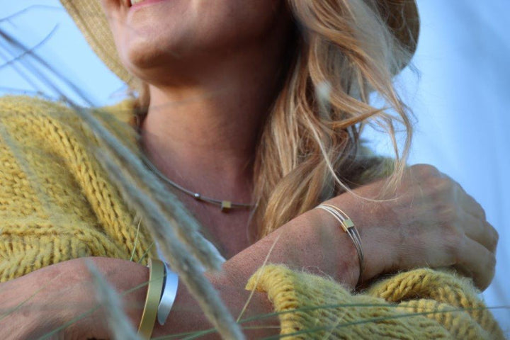 Collier Klein Kubusje Goudkleurig C230G