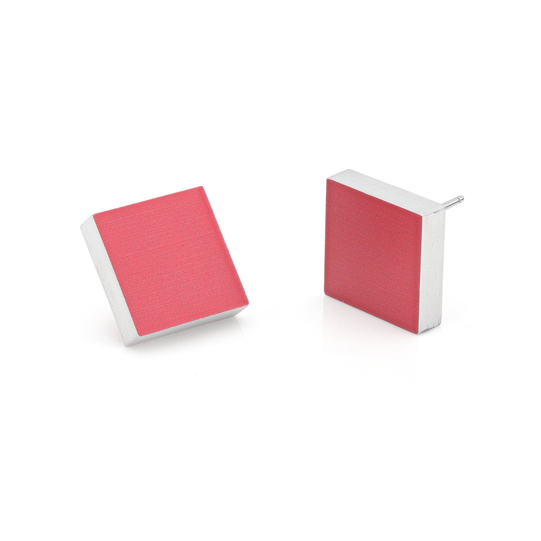 Square ear stud O54R