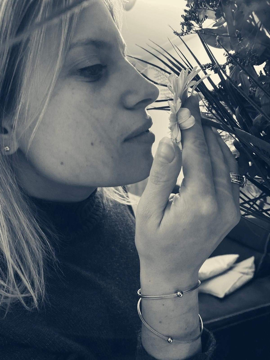 Thinking of You bracelet ball of gold