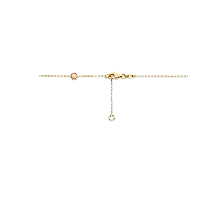 Een delicaat 14K geelgouden schakelarmbandje met karabijnsluiting en verstelbare lengte, met een klein rond bedeltje, geïnspireerd op de elegantie van het Van der Kooij Collectie collier roze robijn en roze opaal (42-45 cm).