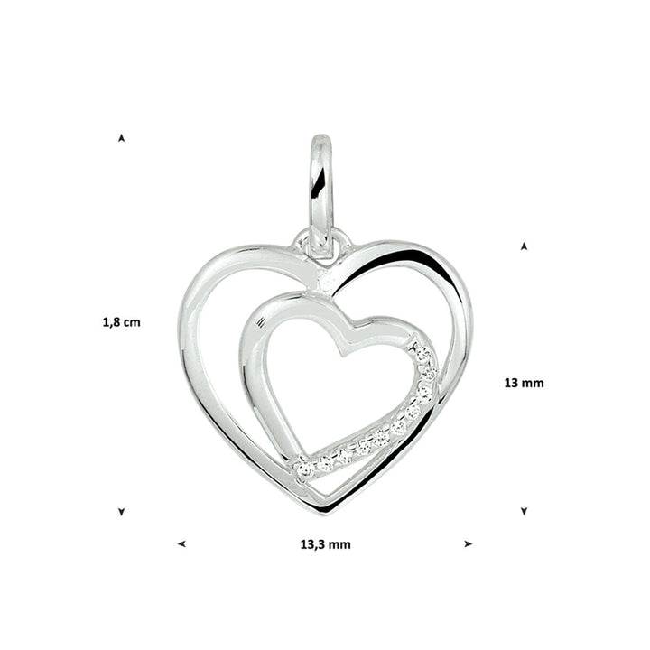 De hanger hart zirkonia zilver gerhodineerd van Van der Kooij Collectie is een dames sieraad met twee overlappende harten; het binnenste hart schittert met zirkonia. Afmeting: 1,8 cm breed, 13 mm hoog, 13,3 mm aan de basis.