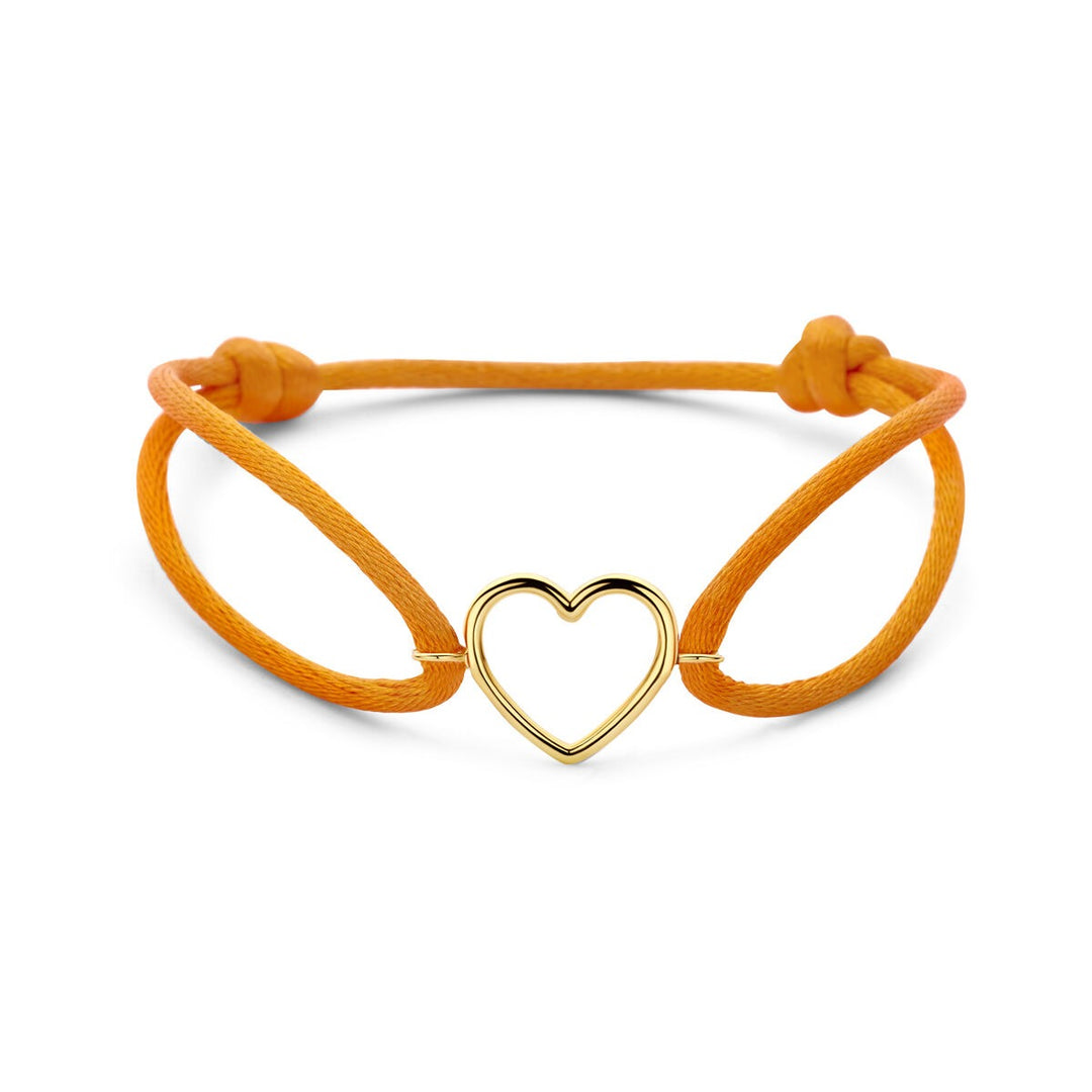 Oranje satijnen dames armband met 14k geelgouden hartje – Liefdevol statement in levendig design