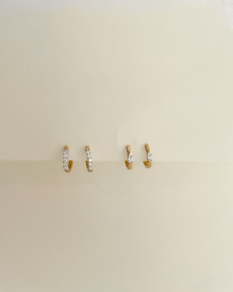 Bicolor 14 karaat gouden oorringen met diamant – 0,10 crt briljant geslepen, elegante oorringen voor dames