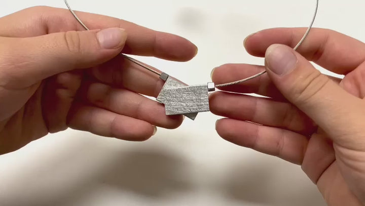 Collier gekruiste rechthoeken & hematiet C233