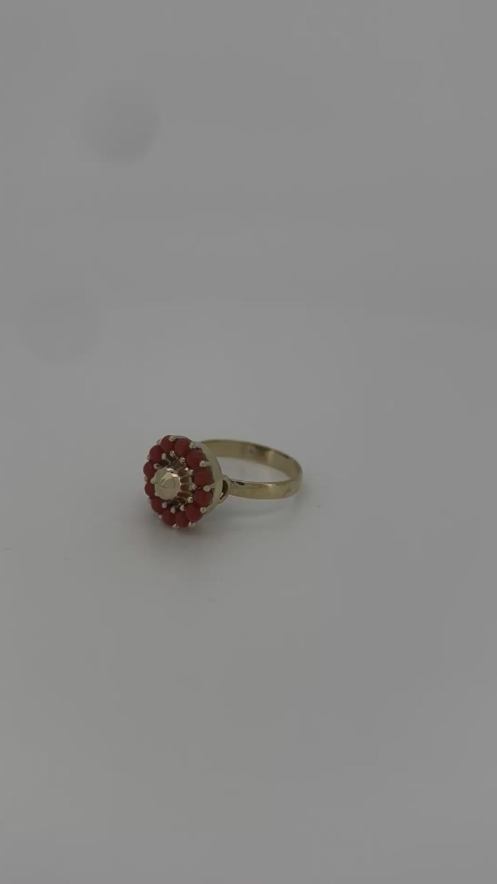 vintage gouden ring 14k bloedkoraal 2.7gr